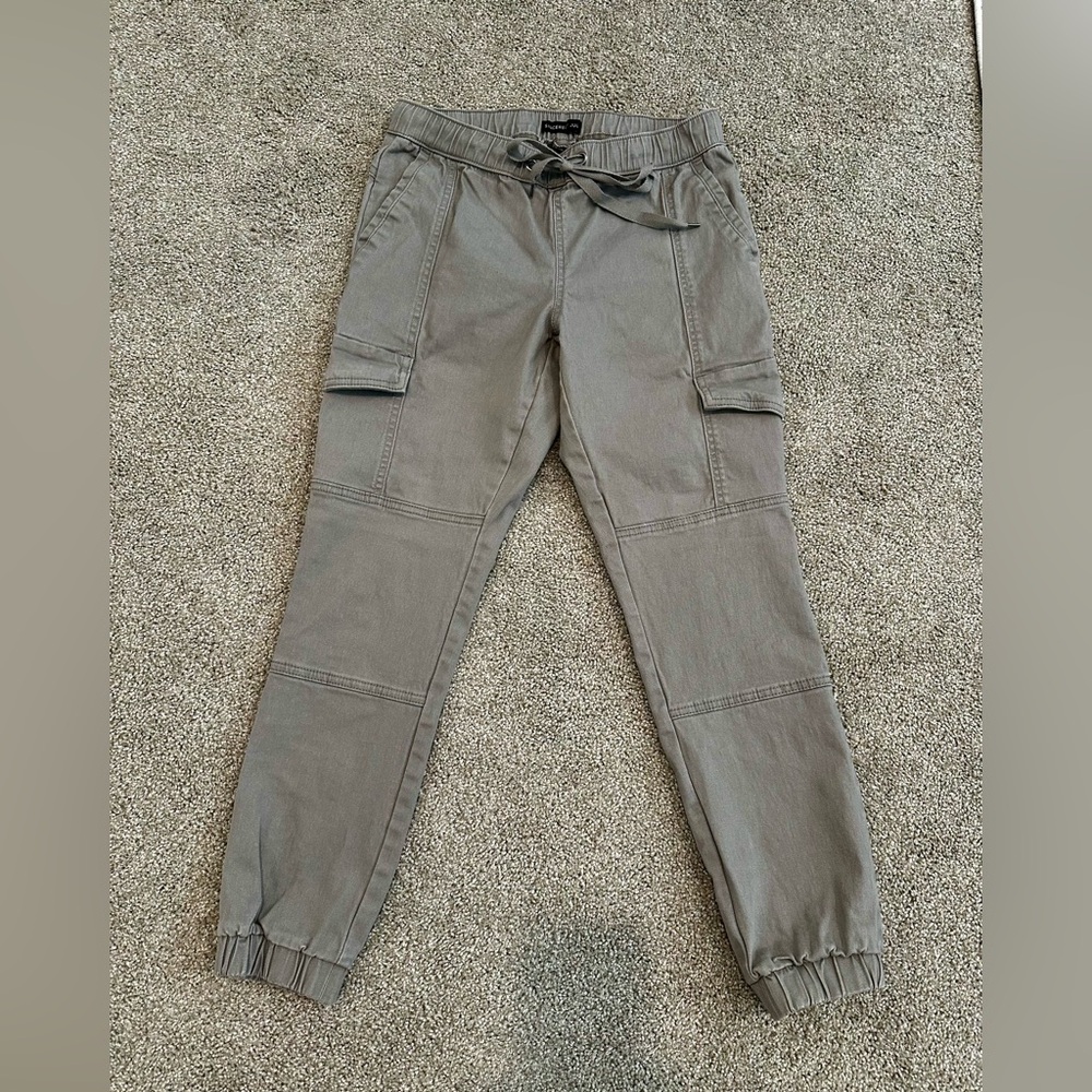 Sincerely Jules Elastic Waist Cargo Jogger Pants - Small